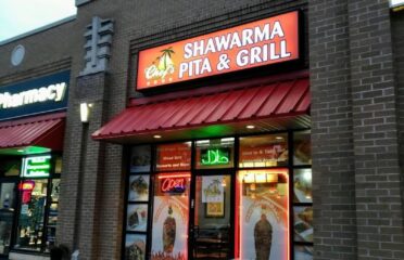 Chef’s Door Premium Shawarma – Winston Churchill