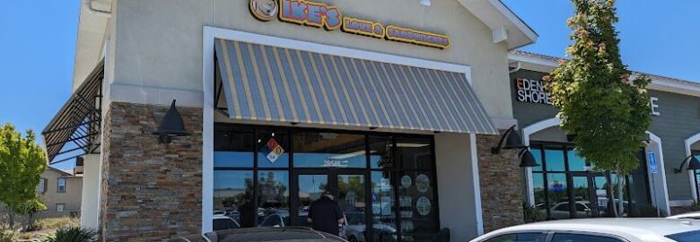 Ike’s Love & Sandwiches