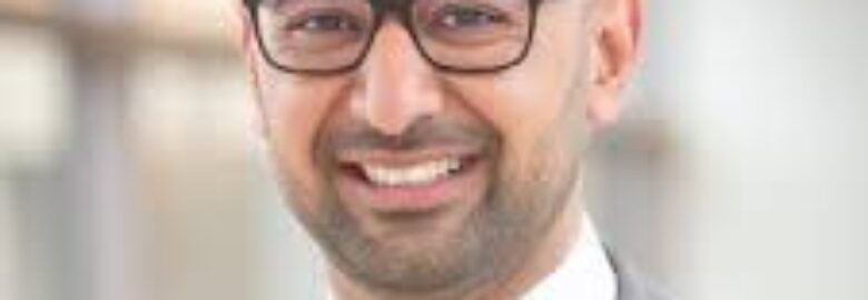 Arash Momeni, MD