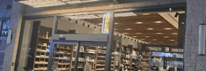 AlHamawi Roastery & Coffee